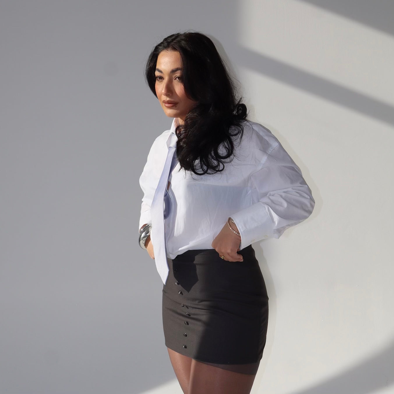 SILVIE LOW RISE MINI SKIRT